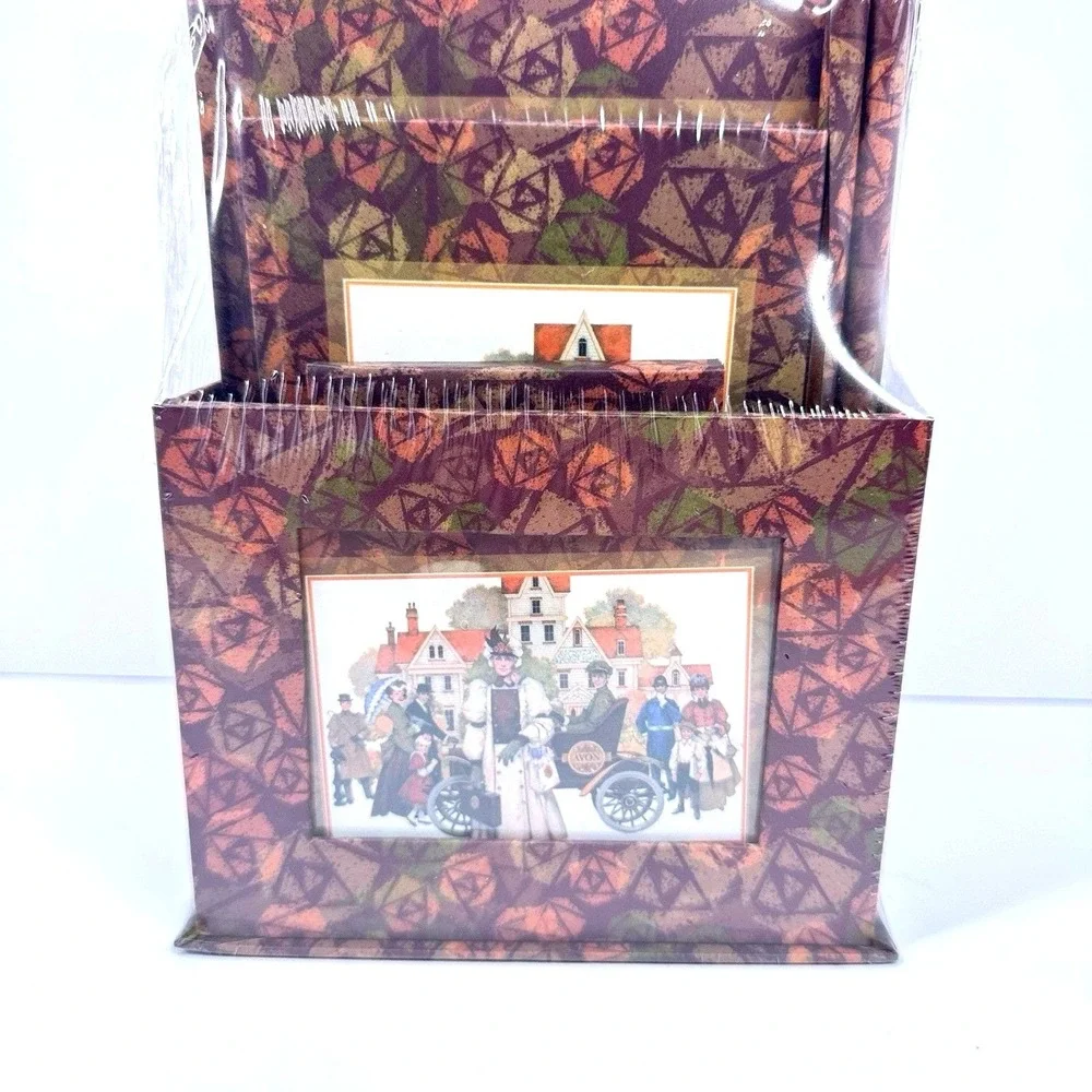 Avon Mrs Albee Holiday Stationery Box Set Decorative‎ Paper Storage New